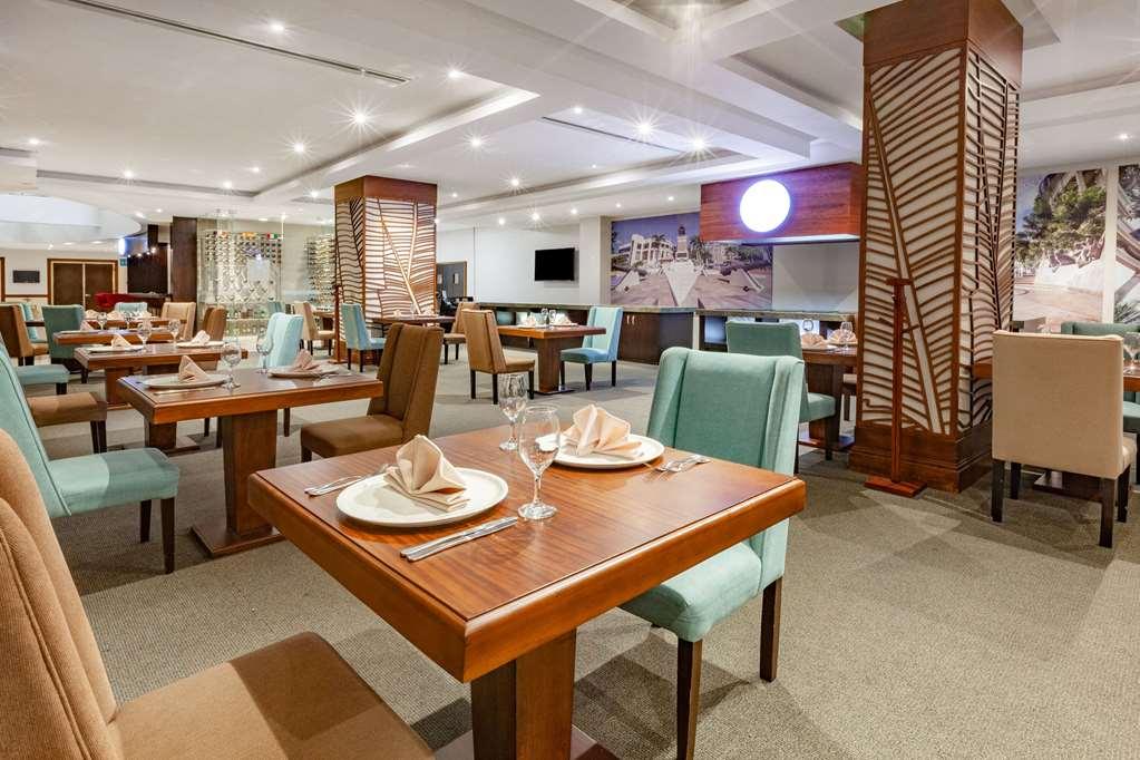 Hotel Tryp Guayaquil Restaurant photo